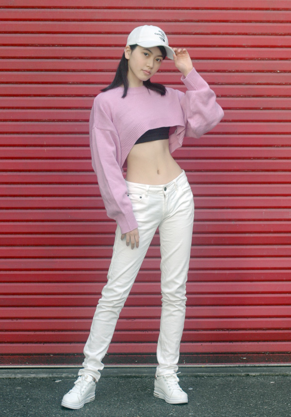 23